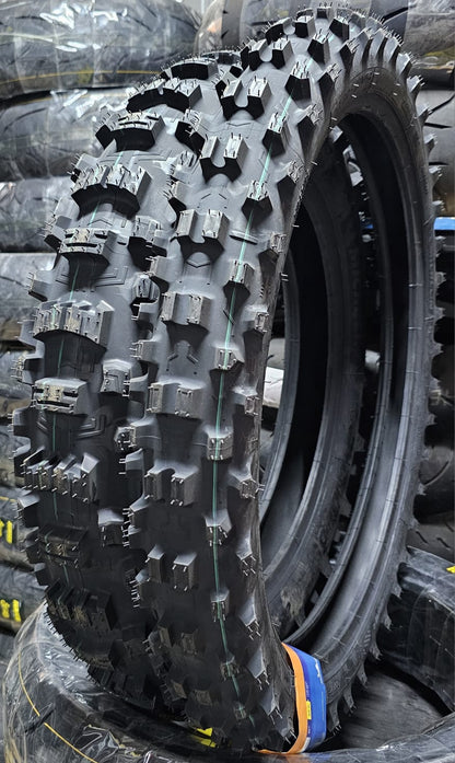 140/80-18 Michelin Enduro Medium 2 - Neumático Moto